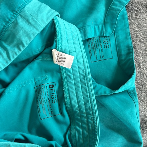 Figs scrub set - Picture 4 of 4